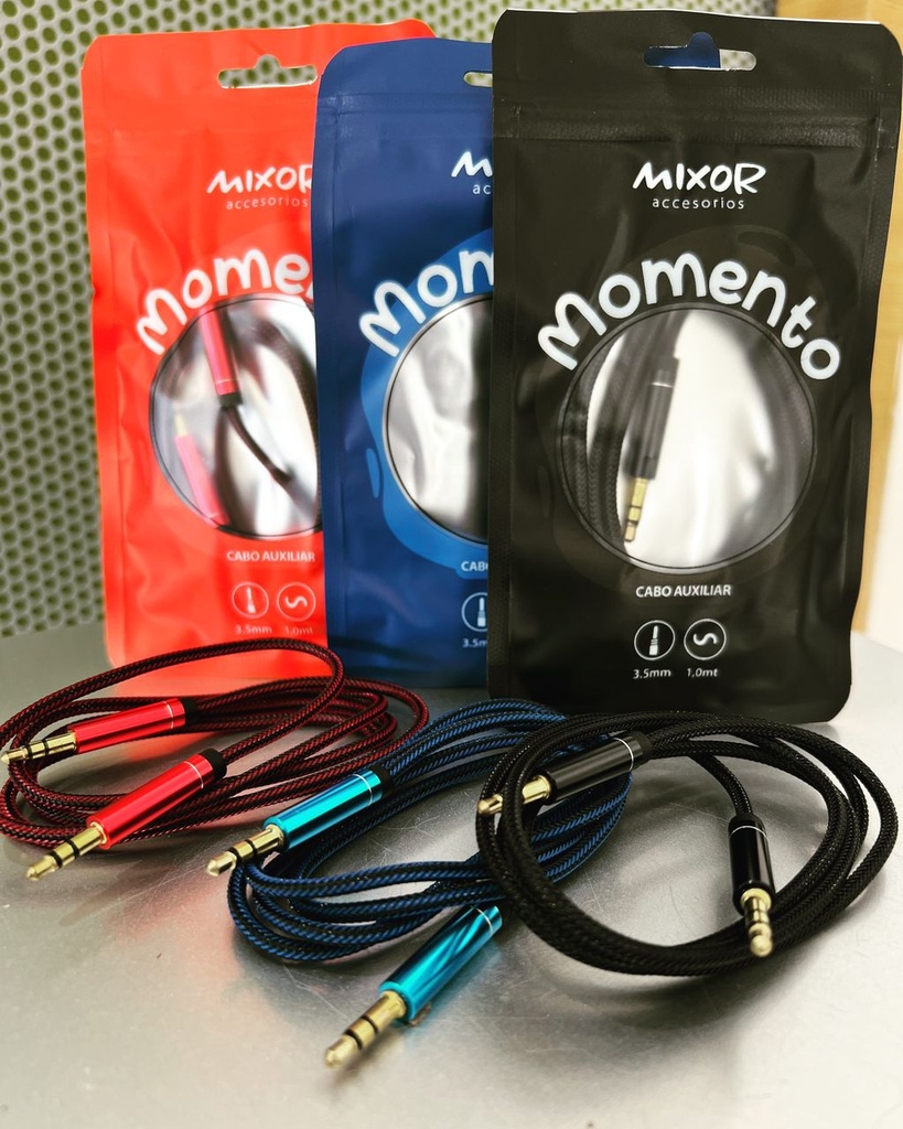 CABLE AUX 3,5 M-001 - MOMENT MIXOR AZUL